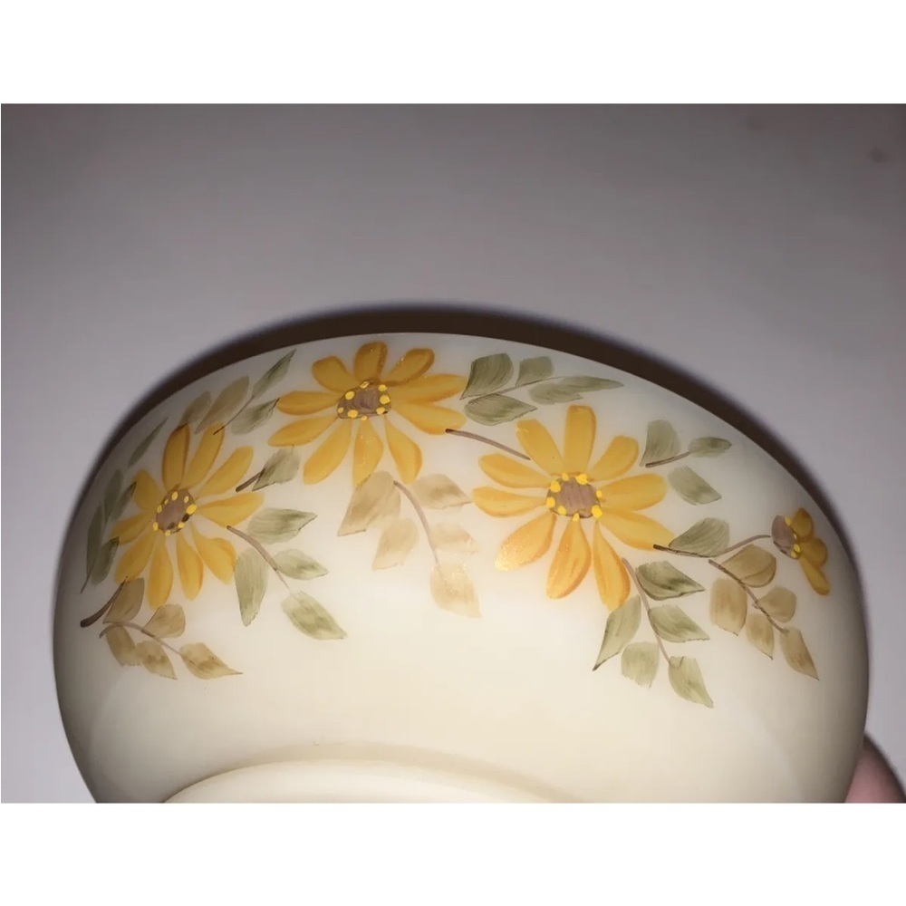 Vintage Fenton Hand Painted/Signed Satin Daisies Lidded a Candy Dish Yel/Grn - Picture 5 of 6